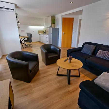 Apartma Storzic * Preddvor