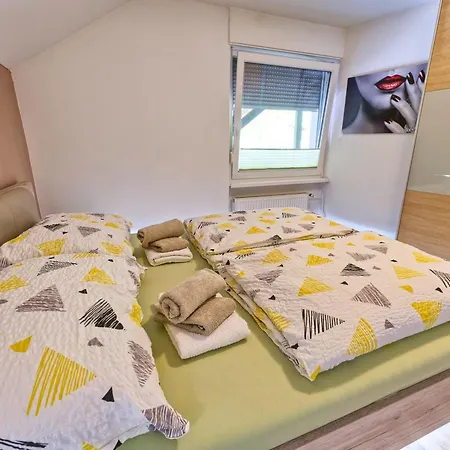 Apartma Storzic