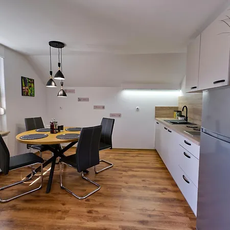 Apartma Storzic * Preddvor